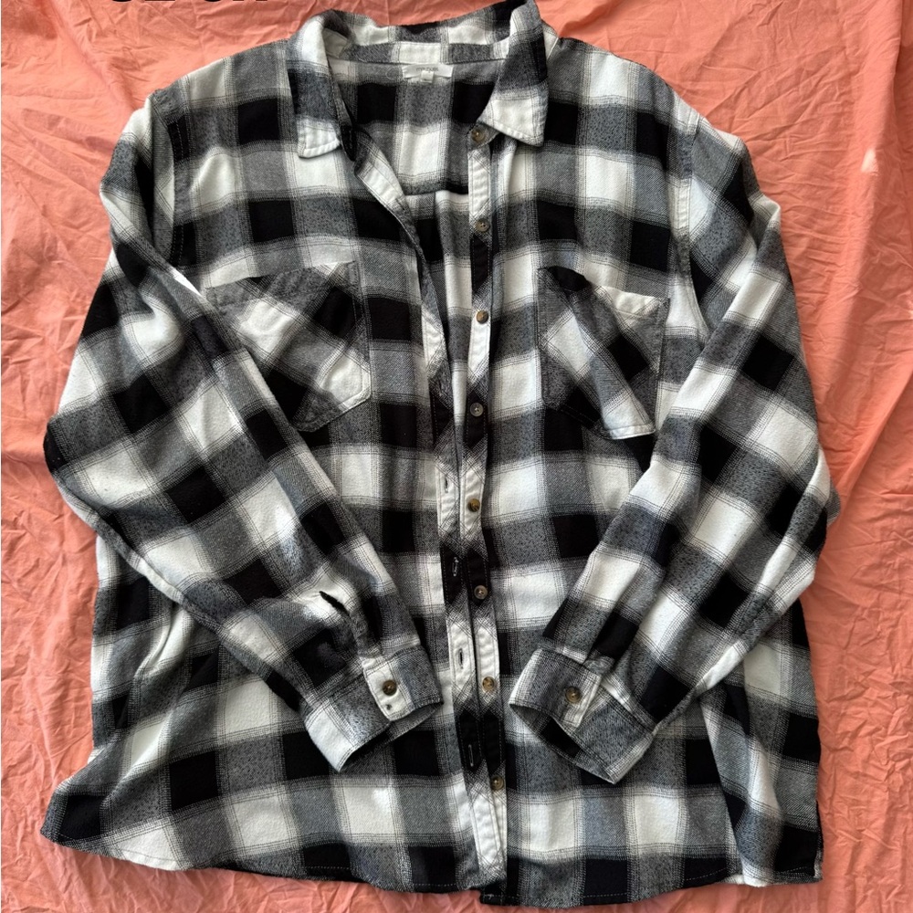 Maurices Black and White Plaid Button-Up Shirt